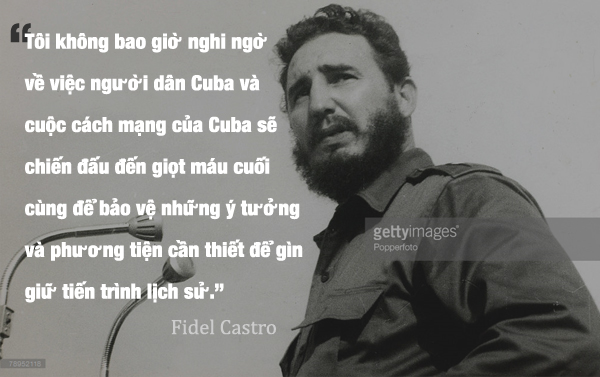 
Fidel Castro phát biểu ngày 31/7/2006, thông báo rằng ông vừa được phẫu thuật và chuyển giao quyền lực cho người em trai Raul. Ảnh: Getty Images
