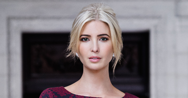 Ivanka, con gái đầu của tổng thống Donald Trump, hiện là Phó chủ tịch điều hành của Tổ chức Đầu tư và phát triển của Trump.