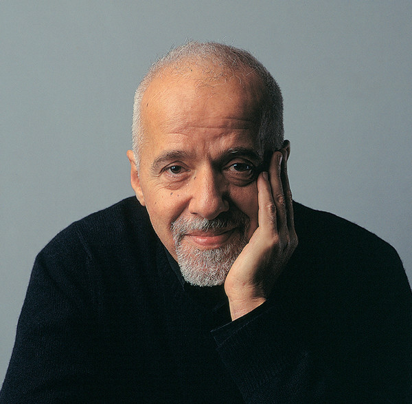 Nếu khủng hoảng hay khó khăn bạn có thể lắng nghe những câu nói đầy ý nghĩa của nhà văn Paulo Coelho.