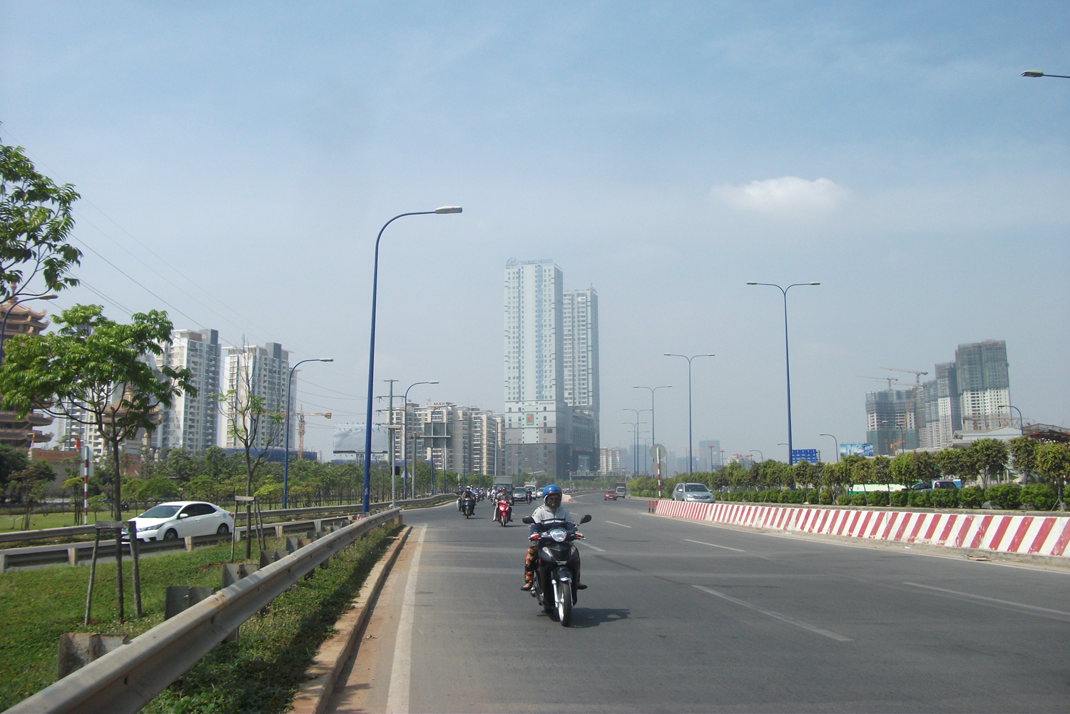 Hình dáng một đô thị hiện đại ở khu Đông.