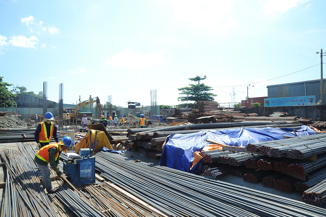 Him Lam Phú An đã được khởi công vào tháng 8/2016 và đã hoàn thành phần móng. Dự án sẽ hoàn thành vào tháng 8/2018 và bàn giao căn hộ hoàn thiện cho khách hàng.