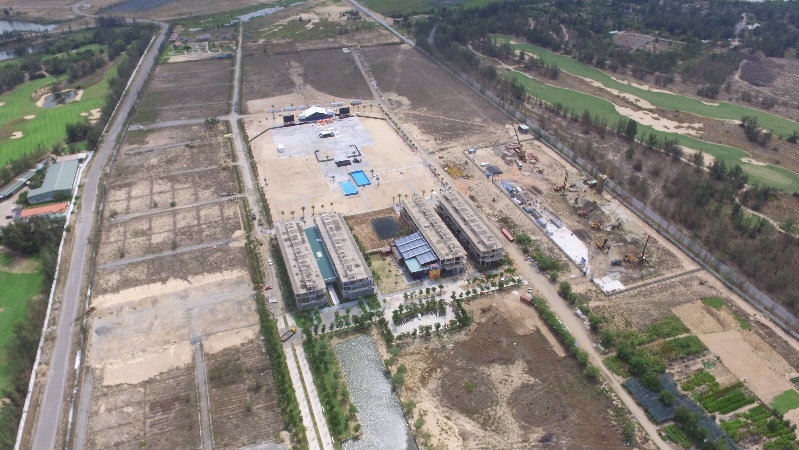 
Một phần khu công trường dự án Cocobay Đà Nẵng đang xây dựng nhìn từ trên cao
