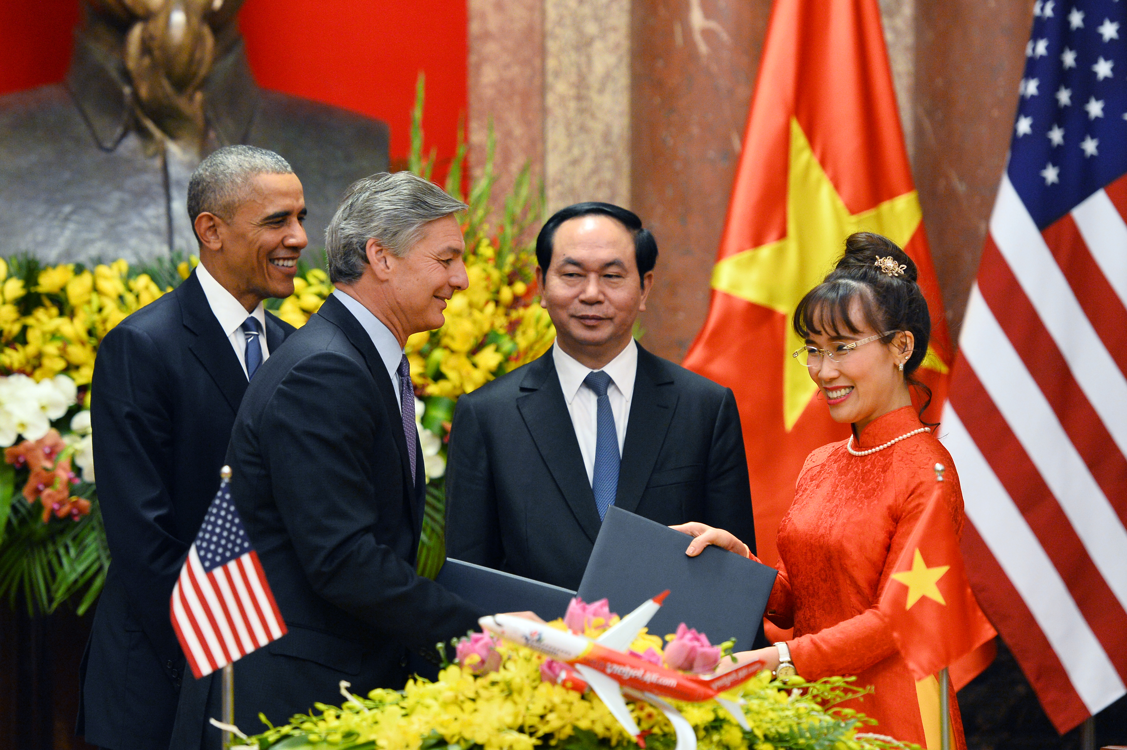 Vietjet đặt mua 100 tàu bay của Boeing nhân dịp Tổng thống Mỹ Barack Obama sang thăm Việt Nam