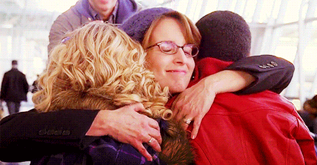 Cha mẹ cần khen thưởng đúng lúc, động viên kịp thời