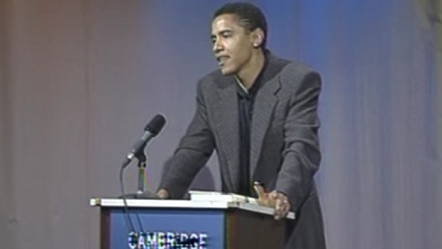 
Ông Obama thời giảng dạy môn luật hiến pháp - Ảnh chụp màn hình
