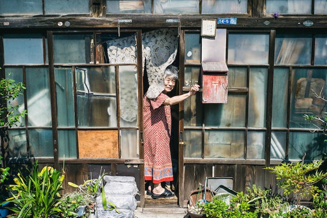 Tình trạng già hóa dân số đã trở thành một cuộc khủng hoảng không thể trốn tránh của nước Nhật ngày nay.