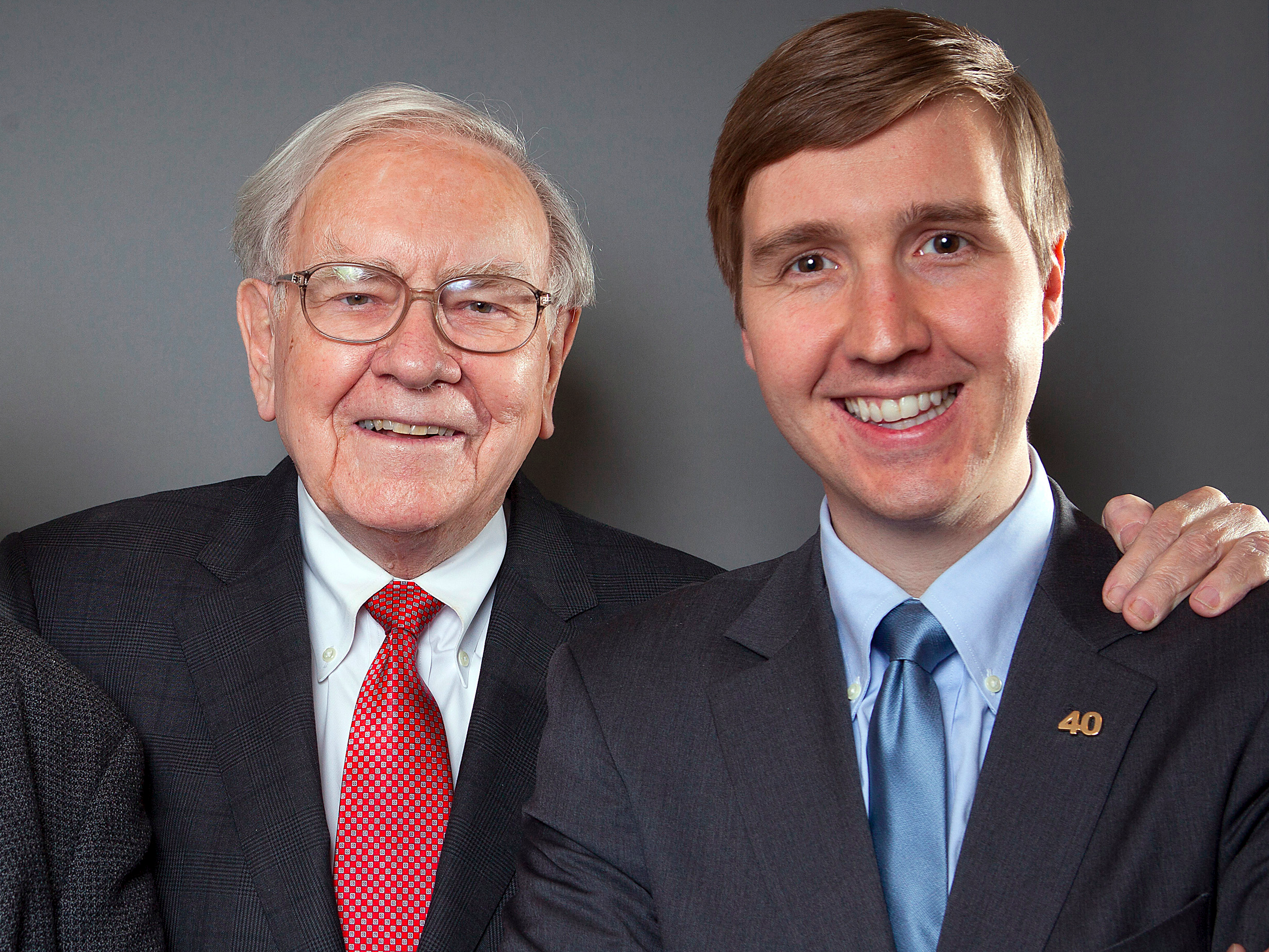 Warren Buffett luôn khuyến khích các con chọn đường đi cho riêng mình, thất bại hay thành công theo cách riêng của chúng.