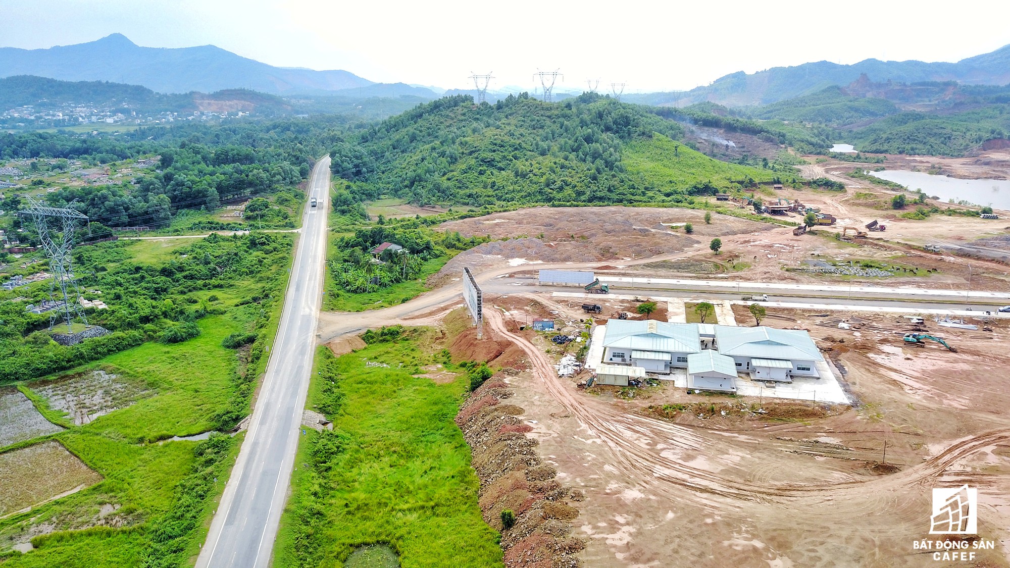 Nhằm đón đầu cơ hội giới thiệu, quảng bá, thu hút đầu tư nước ngoài từ sự kiện Tuần lễ cấp cao APEC, Trung Nam đã tập trung nhân lực, vật lực, phương tiện máy móc tổ chức thi công 24/24 giờ mỗi ngày kể cả ngày nghỉ nhằm đấy nhanh tiến độ dự án.