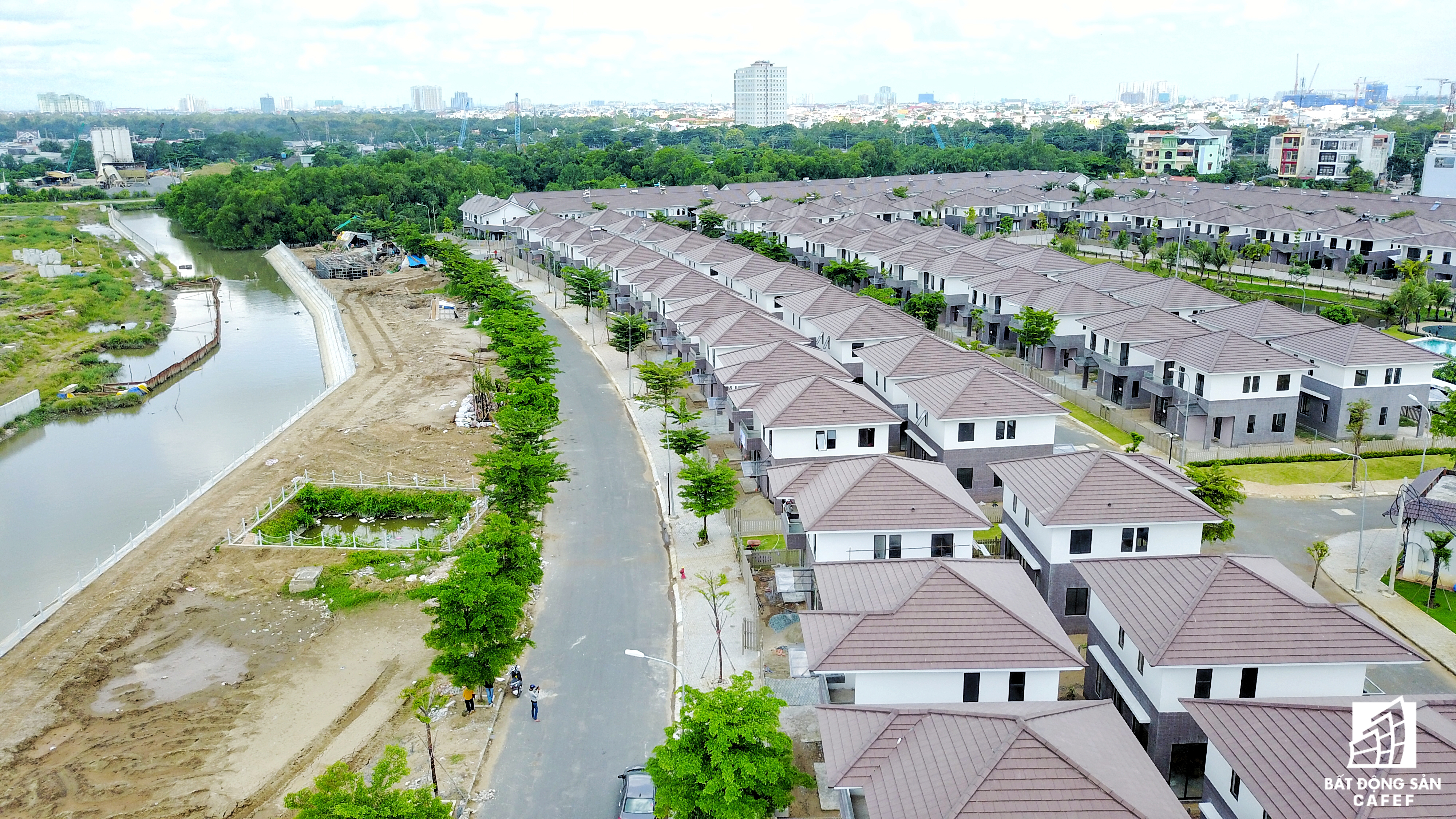 Ngoài Khang Điền và Novaland, tại khu Đông Công ty Nam Long cũng có dự án Mizuki Park có quy mô 26ha tọa lạc trên đại lộ Nguyễn Văn Linh, cạnh Phú Mỹ Hưng.