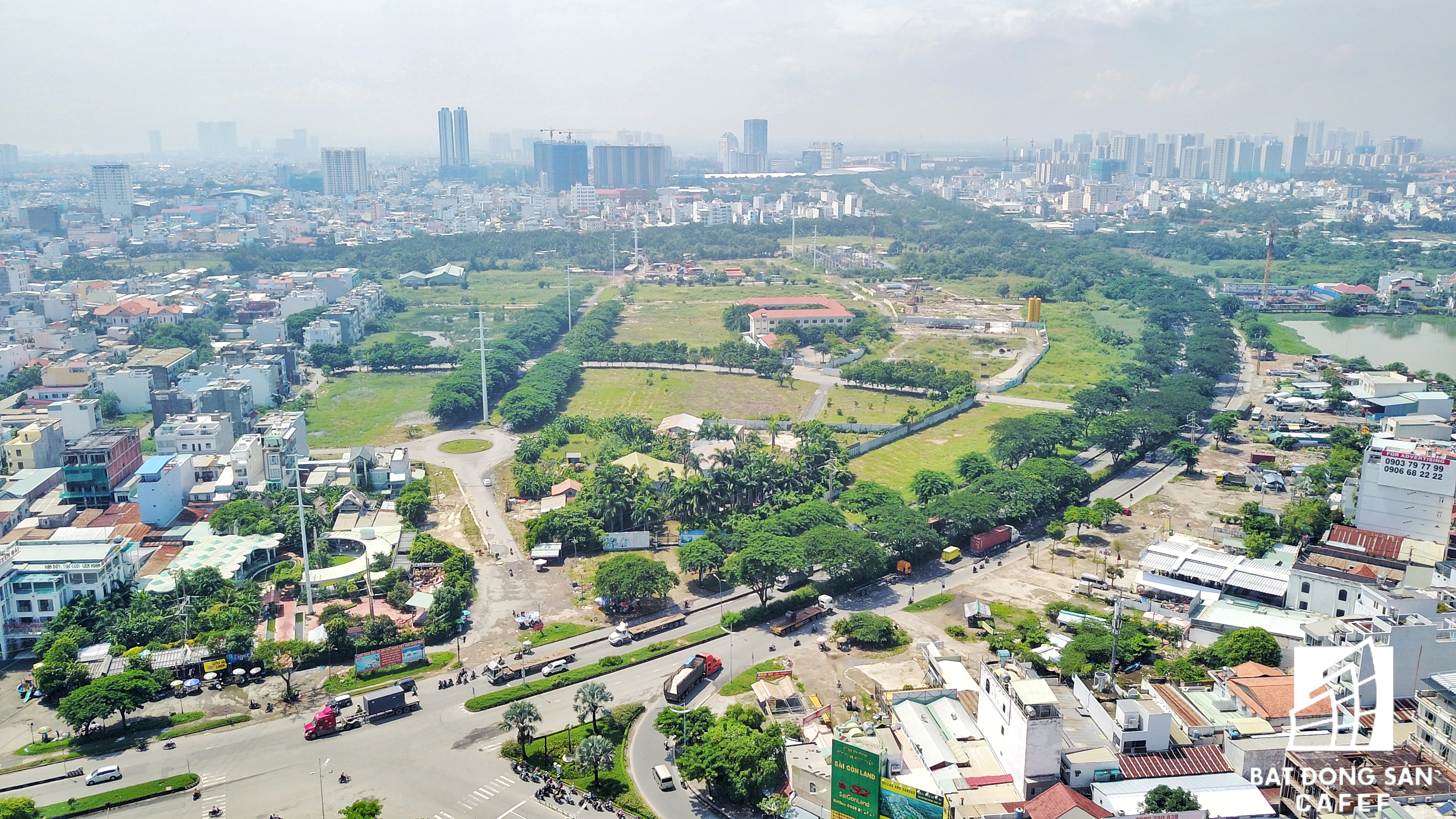 Đây là khu đất rộng lớn còn lại của khu đô thị Phú Mỹ Hưng, nhưng từ năm 2008 đến nay Hoàn Cầu chưa triển khai các hạng mục đầu tư như kế hoạch TP.HCM đề ra.
