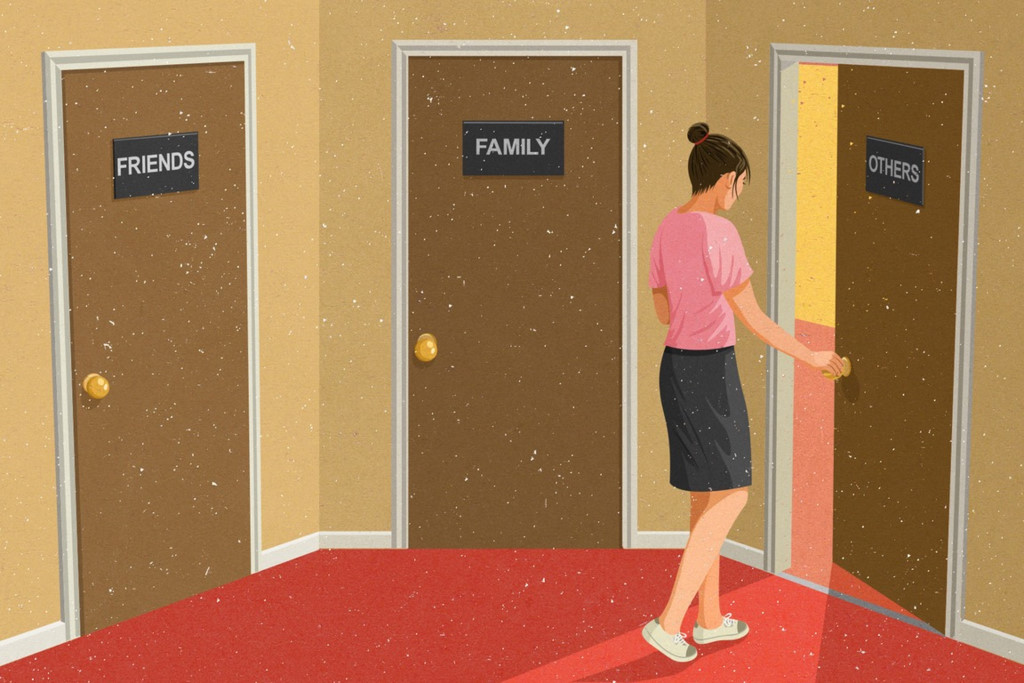 Trong cuộc sống hiện đại, con người không còn tìm đến gia đình, bạn bè khi gặp khó khăn. Họ dường như thoải mái hơn khi tìm đến người lạ.