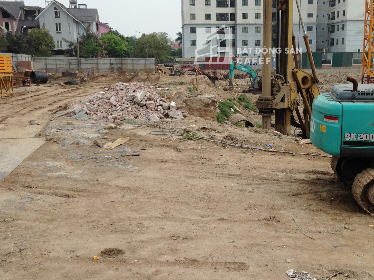 Hiện tại dự án mới bắt đầu xây dựng.