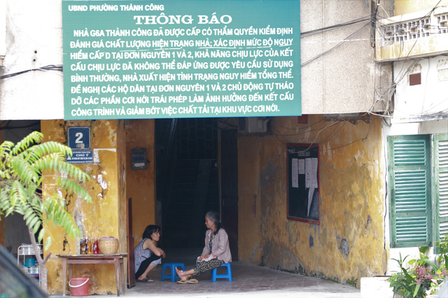 Sống chung với nguy hiểm.