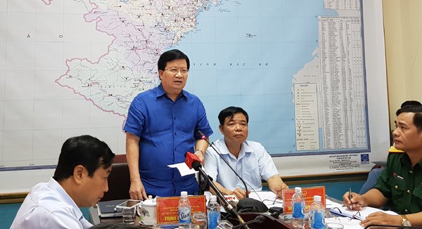 
Phó Thủ tướng Trịnh Đình Dũng chủ trì cuộc họp, yêu cầu các bộ, ngành đảm bảo an toàn hồ chứa, đê điều, các đập thủy điện
