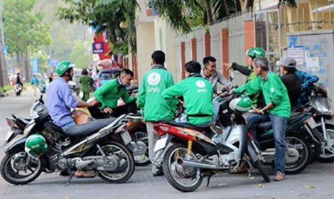 
Gian nan truy thu thuế Grab, Uber.
