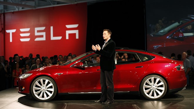 Elon Musk muốn tham gia diễn đàn của Donald Trump để cải thiện các chính sách. Ảnh: Ecozine.