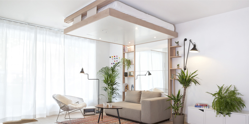 Không gian phòng ngủ, phòng khách “2 trong 1” gọn đẹp và vô cùng sang trọng.