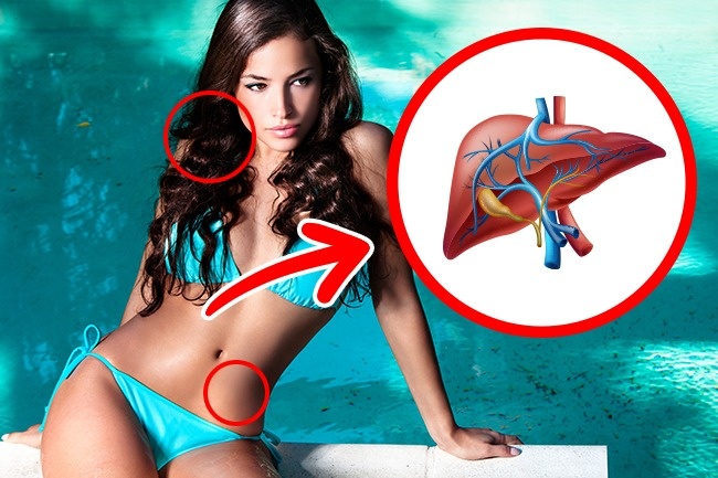 Biotin, vitamin B12, và lượng protein được hấp thu từ trứng gà giúp tăng cường sức khỏe cho da và tóc.