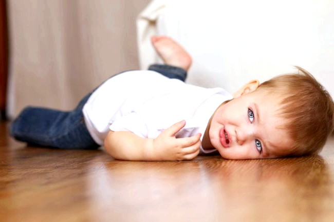 Sự vâng lời nên là kết quả của sự tin cậy, chứ không phải là áp đặt bởi uy quyền của cha mẹ. Đó là điều quan trọng nhất (Ảnh minh họa).