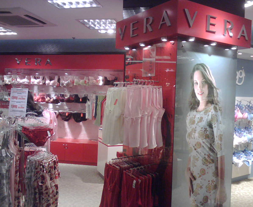 
Sơn Kim đang kinh doanh thương hiệu đồ lót Vera
