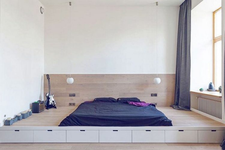 
Tuy nhiên, với những chiếc giường tích hợp này bạn hoàn toàn có thể sở hữu không gian thoáng sáng, gọn sạch ngay trong nhà nhỏ của mình.

 
