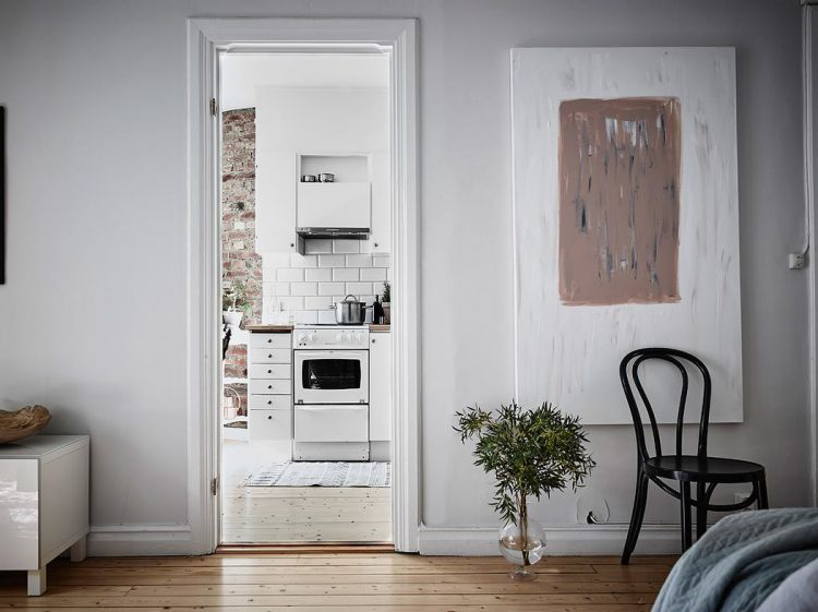 Bếp và khu vực ăn uống được bố trí riêng một không gian.