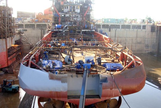 
Dự án đóng tàu Dung Quất do PVN tiếp nhận từ Vinashin

