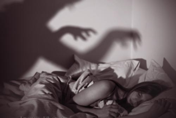 
Người mắc chứng ngủ rũ thường gặp phải những cơn ác mộng sống động như thật.
