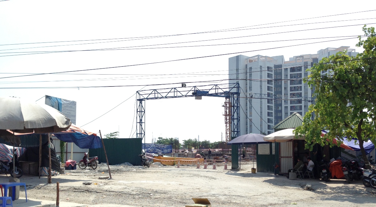 Được biết, dự án Tứ Hiệp Plaza đã bắt đầu triển khai từ năm 2015, tuy nhiên phải đến tháng 9/2016 chủ đầu tư mới chính thức ra mắt dự án trên thị trường.