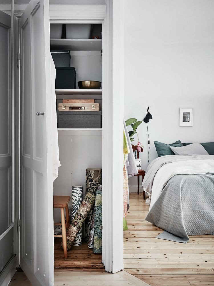 Căn hộ tuy nhỏ nhưng được bố trí khá thuận tiện với đầy đủ tất cả các khu vực chức năng phục vụ nhu cầu sinh hoạt.