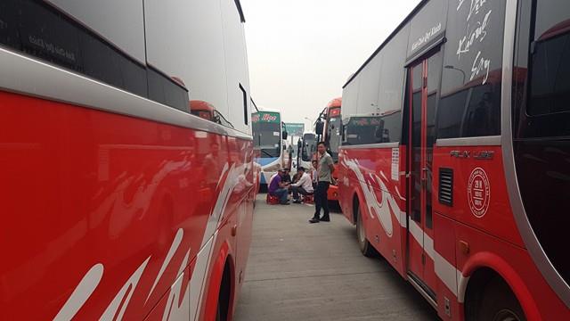 70 xe các tuyến từ Thái Bình, Nam Định lên Hà Nội đã từ chối vận chuyển khách sáng nay