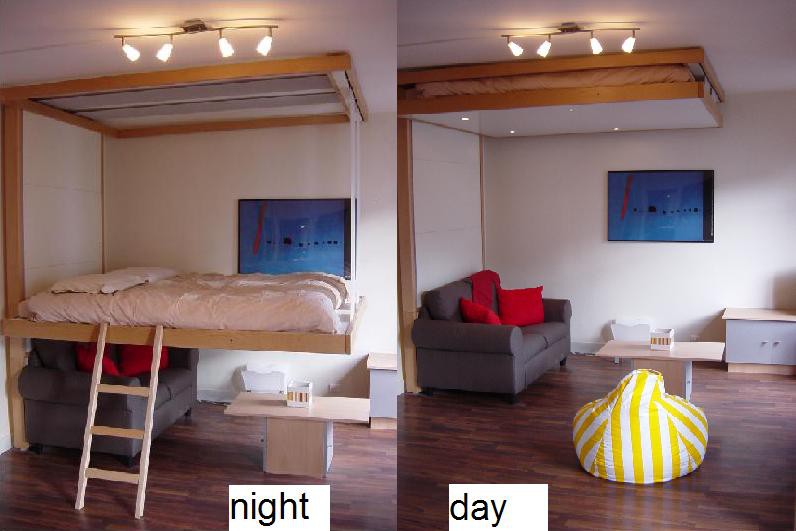 Vào ban ngày mẫu giường biến mất hoàn toàn và thay vào đó là 1 phòng khách đa dạng.