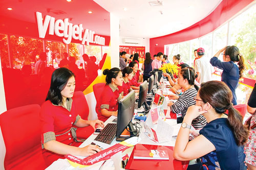 
Với thương hiệu hàng không Vietjet in đậm vào người dân
