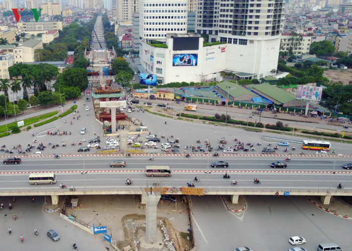 Ngoài ra, cơ quan chức năng cũng sẽ thanh tra việc thu hồi đất, thực hiện dự án đầu tư xây dựng điểm dịch vụ du lịch sinh thái Song Phương thuộc huyện Hoài Đức.