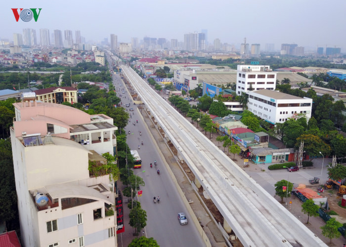 Tuyến metro Nhổn – Ga Hà Nội được khởi công từ năm 2006 và được xác định đến cuối năm 2010 sẽ hoàn thành.