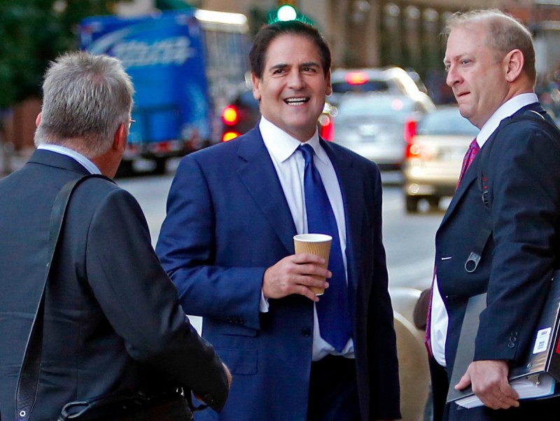 Tỷ phú Mark Cuban chia sẻ 7 bí quyết quan trọng giúp các nhà lãnh đạo dưới 30 tuổi tiến thẳng lên trên con đường sự nghiệp của mình - Ảnh 2. Tỷ phú Mark Cuban chia sẻ 7 bí quyết quan trọng giúp các nhà lãnh đạo dưới 30 tuổi tiến thẳng lên trên con đường sự nghiệp của mình - Ảnh 2.