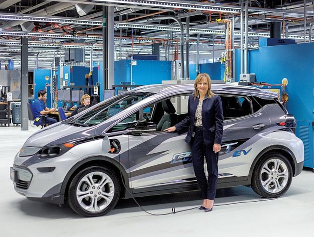 Nữ tướng đầu tiên của General Motors: Người đàn bà quyền lực khiến đấng mày râu kiêng mình kính nể  - Ảnh 1.