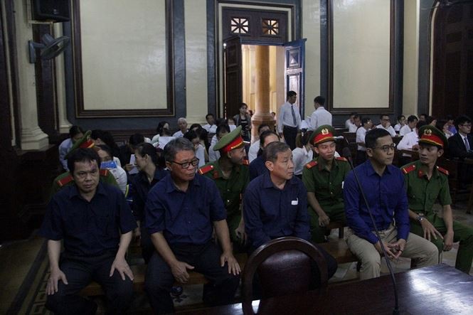Nếu khởi tố bà Phấn sớm, tôi không lâm vào cảnh như hiện nay - Ảnh 1. Nếu khởi tố bà Phấn sớm, tôi không lâm vào cảnh như hiện nay - Ảnh 1.