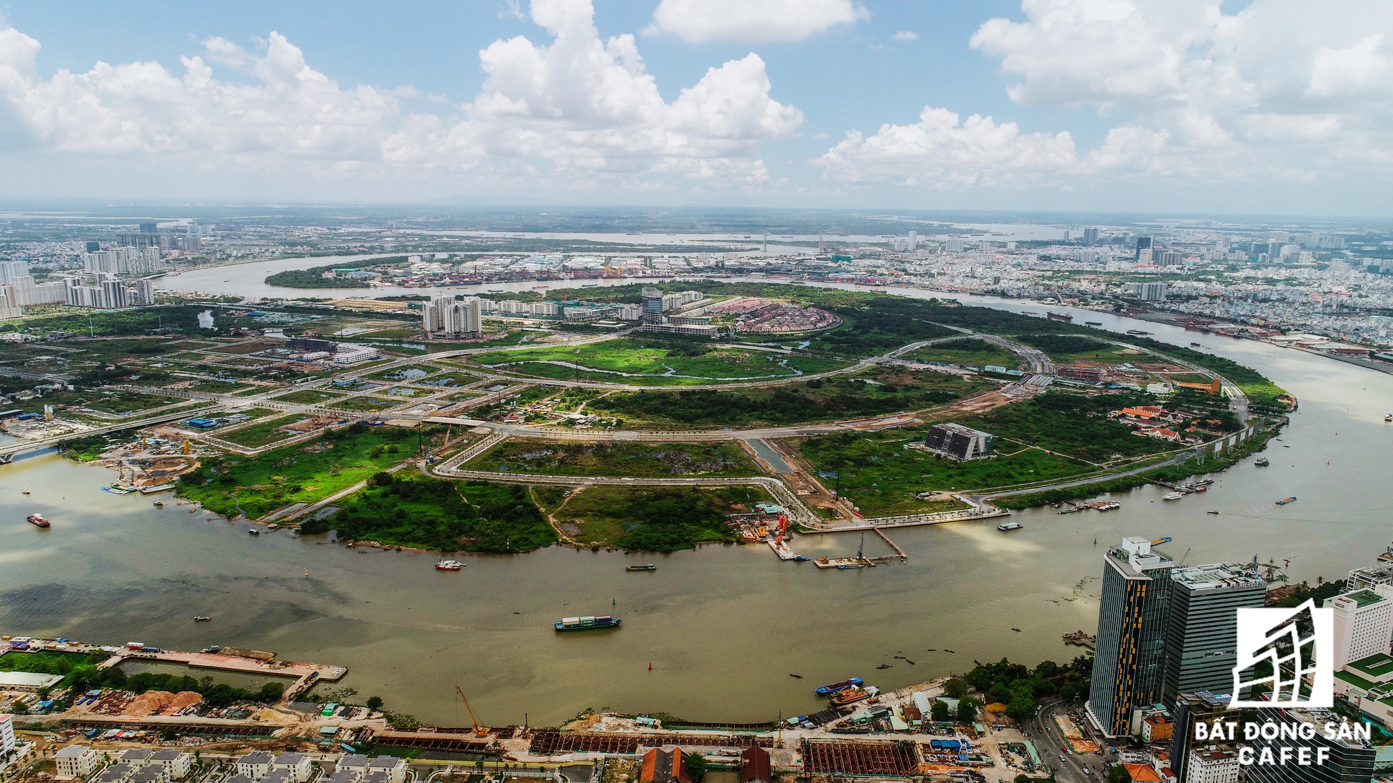 Cận cảnh khu đất vàng tại Thủ Thiêm, nơi dự kiến xây nhà hát giao hưởng 1.500 tỷ đồng - Ảnh 1. Cận cảnh khu đất vàng tại Thủ Thiêm, nơi dự kiến xây nhà hát giao hưởng 1.500 tỷ đồng - Ảnh 1.