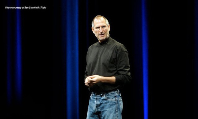 Điểm đặc biệt ít người biết về bộ đồ Steve Jobs mặc đi mặc lại mỗi ngày - Ảnh 2.