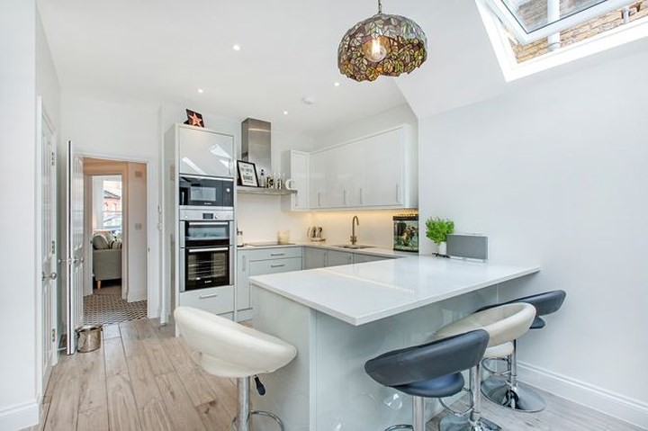 Sáng tạo thiết kế đèn LED khiến căn nhà thêm sang trọng - Ảnh 4. Sáng tạo thiết kế đèn LED khiến căn nhà thêm sang trọng - Ảnh 4.