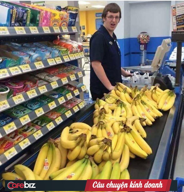 Dùng tiếng lóng quảng cáo dàn loa giá “299 bananas”, khách hàng nghiêm túc mang 11.000 quả chuối thật đến đổi khiến chuỗi điện máy lỗ nặng - Ảnh 2.