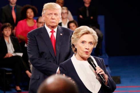 Tổng thống Trump từng yêu cầu truy tố Hillary Clinton và James Comey? - Ảnh 1.