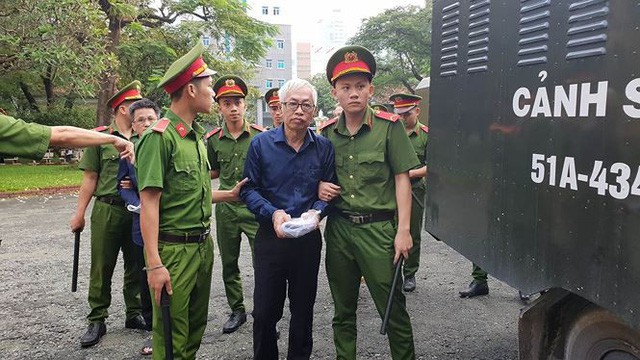 Trần Phương Bình: Con đường từ "sếp lớn" đến chiếm đoạt cả ngàn tỷ của Ngân hàng Đông Á