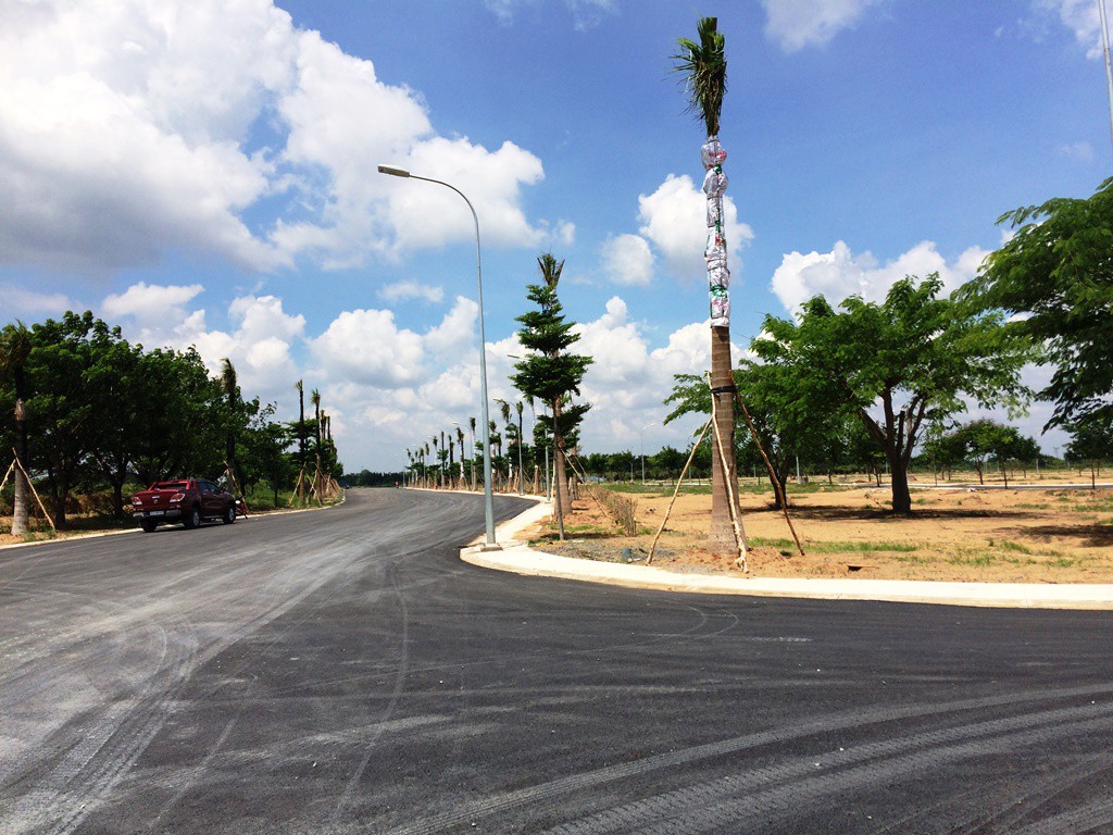 Hạ tầng đổ bộ, bất động sản khu nam Sài Gòn rục rịch cuối năm - Ảnh 2. Hạ tầng đổ bộ, bất động sản khu nam Sài Gòn rục rịch cuối năm - Ảnh 2.