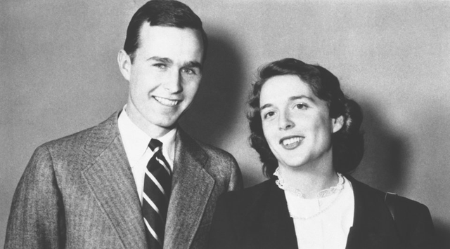 Câu chuyện tình như tiểu thuyết của cựu Tổng thống Mỹ Bush cha và vợ: Suốt 73 năm cảm xúc không thay đổi và vẫn nói anh yêu em hằng đêm - Ảnh 1.