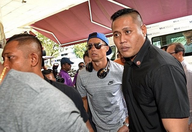  Con gái tỷ phú Singapore: Cuộc sống nhung lụa, bạn thân của Ronaldo và con trai nhà Tân Hoàng Minh - Ảnh 19.