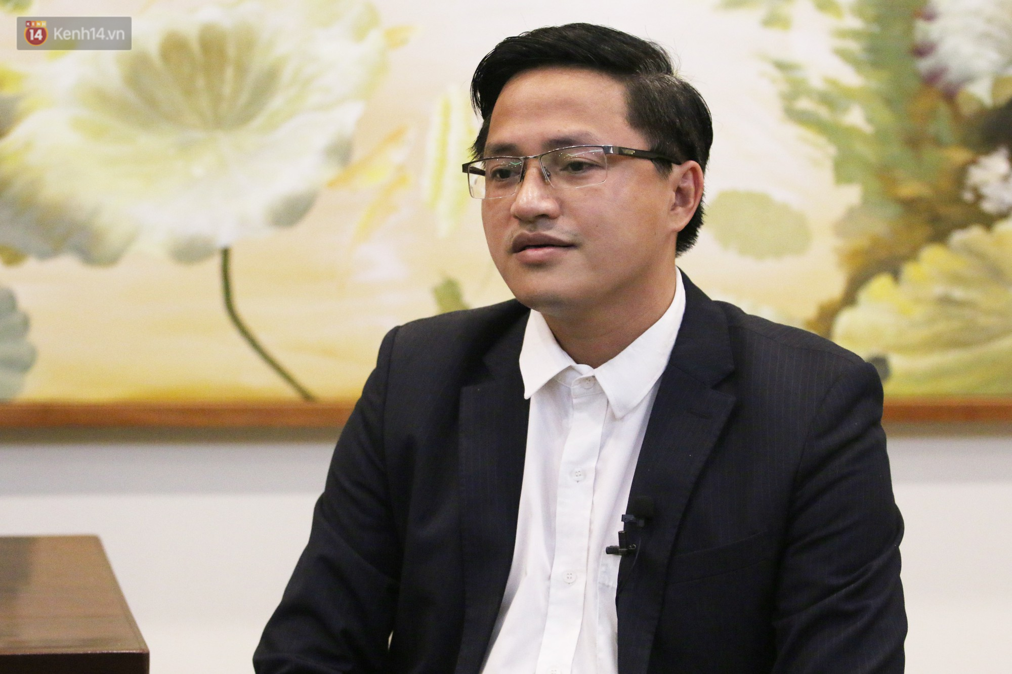 Người hiến kế di dời 40 quả cầu đá: Tuyển Việt Nam sẽ nâng Cup vô địch AFF vào ngày 15/12, tại Mỹ Đình - Ảnh 2. Người hiến kế di dời 40 quả cầu đá: Tuyển Việt Nam sẽ nâng Cup vô địch AFF vào ngày 15/12, tại Mỹ Đình - Ảnh 2.