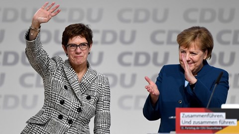 Ai có khả năng kế vị Thủ tướng Merkel trong tương lai? - Ảnh 1.