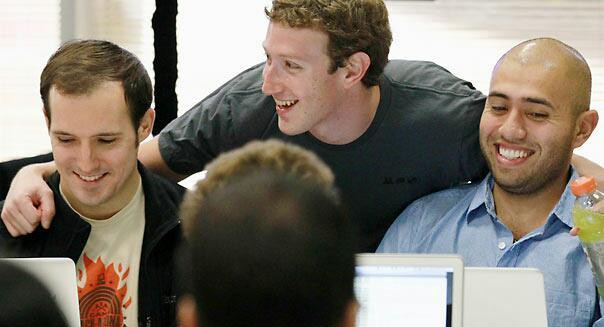 Bí quyết xây dựng Facebook thành công của Mark Zuckerberg: Cho phép nhân viên thoải mái thực hiện ý tưởng sáng tạo ngay cả khi sếp không đồng thuận - Ảnh 1.
